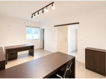 Casa · 247m² · Sobrado à venda em Carandiru - SP