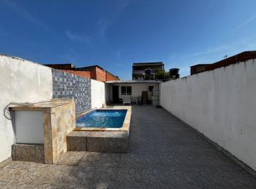 Casa de 1 quarto, Itanhaém · Casa 1 Dormitório com Piscina e Churrasqueira no Jardim Oásis – Itanhaém | R$ 100 mil + Parcelas