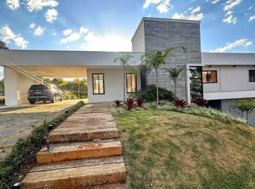 Foto 1 · Casa com 4 quartos, Chácaras Cataguá, Taubaté - R$ 2.54 mi, Cod: CO-1319