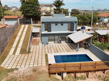 Foto 1 · Chácara à venda em Mairinque com sacada e piscina