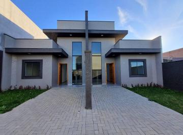Casa · 56m² · 3 Quartos · 2 Vagas · Linda casa terrea com 3 quartos e 2 vagas de garagem