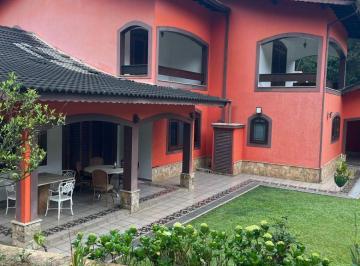 Casa de 4 quartos, Mairiporã · Casa de Alto Padrão na Serra da Cantareira | 4 Suítes com Jacuzzi | Piscina | 15+ Vagas