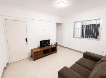 Foto 1 · Apartamento com 2 Suítes, Varanda Frontal e Garagem Privativa a 50 Metros da Praia em Guarapari