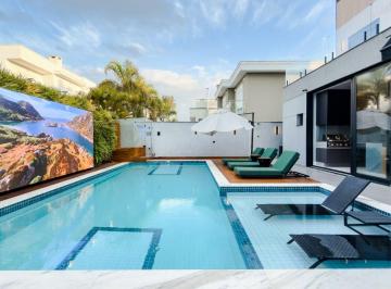 Casa · 450m² · 5 Quartos · 6 Vagas · Casa em Centro, Santana de Parnaíba/SP de 450m² 5 quartos à venda por R$ 7.590.000,00