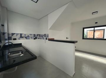 Foto 1 · Casa térrea em condomínio com quintal e lazer completo em Praia Grande