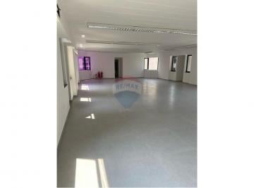Comercial · 216m² · 4 Vagas · Cj. Comercial Moderno na Berrini - 216m², 4 Vagas