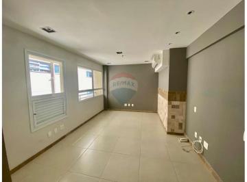 Comercial · 34m² · 1 Vaga · Sala comercial com 34m² no Paraíso.