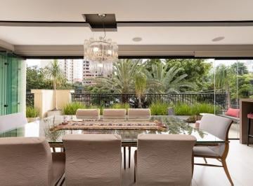 Apartamento · 246m² · 4 Quartos · 4 Vagas · Apartamento tipo para venda em Vila Nova Conceição com 4 quartos, sendo 4 suítes, 246m²