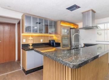 Casa · 139m² · 3 Quartos · 3 Vagas · Sobrado Encantador na Vila Guedes, São Paulo!