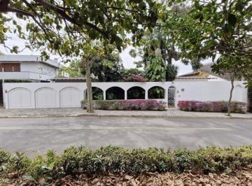 9151c4f8-177f-49f4-b07b-48fcfb61e271 · Casa para venda em Jardim Guedala com 4 quartos, sendo 2 suítes, 375m²