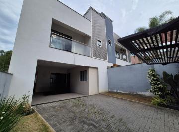 c7842496-edd1-4abe-bd78-ce88ea04597d · Sobrado para venda em Chico de Paulo com 3 quartos, sendo 1 suíte, 166m²