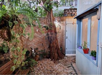 Casa · 200m² · 3 Quartos · 1 Vaga · Casa de Vila sua morada com qualidade de vida !!