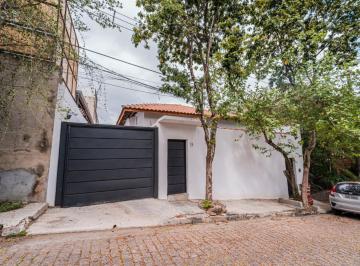 66780a5e-0882-44c5-880e-b64aa8b9a0ac · Casa para venda em Chácara Monte Alegre com 3 quartos, sendo 2 suítes, 250m²