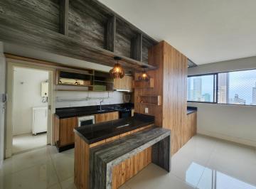 7bee5add-3ff7-47f2-aa90-6b226404bac6 · Cobertura para venda em Centro com 3 quartos, sendo 3 suítes, 188,230m²