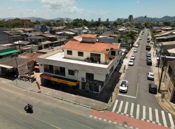 97f078bf-8c26-4ea6-9e9e-2e1e3a4b0ae7 · Casa comercial para venda em São Vicente, 676m²