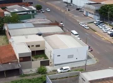 3e5d5e41-70bf-4179-b3f9-eaa3404161b9 · Galpão comercial para venda em Centro, 400m²