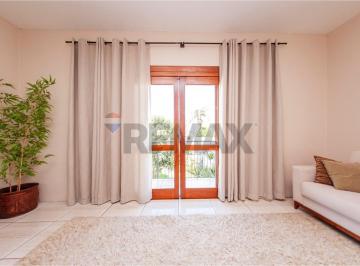 Casa · 232m² · 5 Quartos · 2 Vagas · Ampla casa em alvenaria - Bairro Rui Barbosa