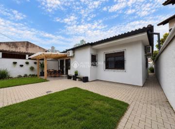 Casa · 160m² · 3 Quartos · Casa com 3 quartos, sendo 1 suíte, no Parque São Jorge