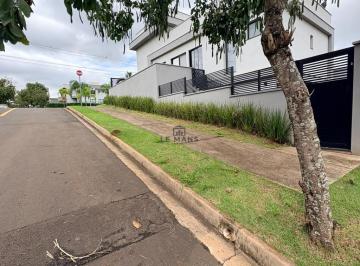 Terreno · 302m² · Terreno à venda no Condomínio Villa D'Aquila no bairro Santa Rosa Ipês em Piracicaba/SP