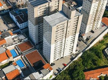 Apartamento · 52m² · 2 Quartos · 1 Vaga · Apartamento para alugar em Utinga de 52.00m² com 2 Quartos e 1 Garagem