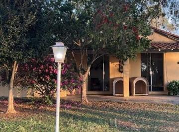 Terreno · 2000m² · 4 Quartos · Chácara para venda em Rio Acima de 2000.00m² com 4 Quartos e 2 Suites