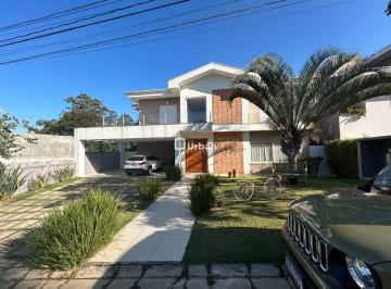 Casa · 397m² · 4 Quartos · 2 Vagas · Casa de Condomínio para venda e aluguel em Granja Viana de 397.00m² com 4 Quartos, 4 Suites e 2 Gara