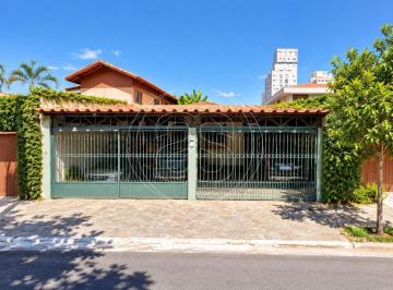 Casa · 376m² · 5 Quartos · 4 Vagas · Casa Ampla e Exclusiva no Brooklin Novo