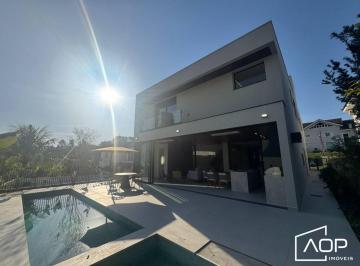 4d0765b37136ccceb4aaab726ffff94f9e7e3e7e · Linda casa 18 do Forte