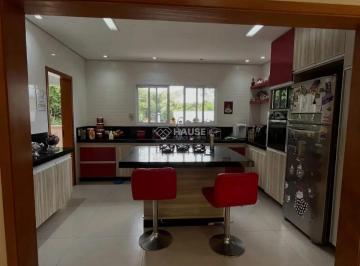 Casa · 243m² · 4 Quartos · 4 Vagas · Casa à venda no Condomínio Ville de France em Itatiba – 4 suítes, piscina e área gourmet
