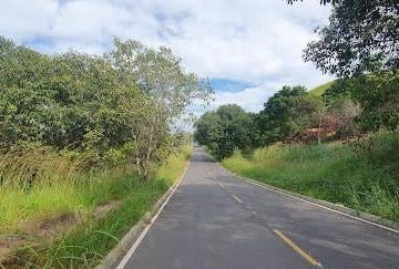 2e55afa71c96d8c119e9c1696abe7facea7f0912 · Terreno MULTIFAMILIAR à venda, 600 m² por R$ 120.000 - Itapeba - Maricá/RJ