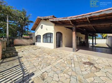 998d485da3f13d76647243bc8d4d262ec394470a · Casa com 4 quartos e piscina à venda! - Três Marias - Peruíbe/SP
