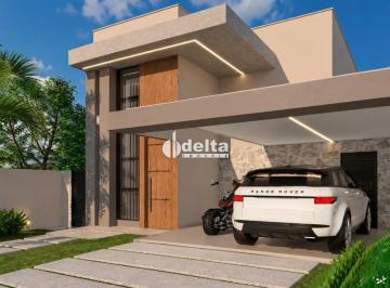 Casa · 276m² · 3 Quartos · 2 Vagas · Casa com 3 quartos sendo suíte disponível para venda no bairro Granja Marileusa em Uberlândia-MG