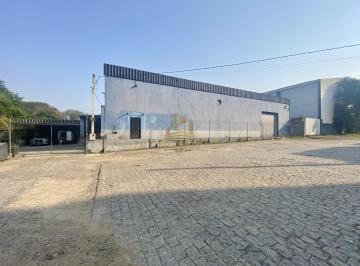 Comercial · 582m² · Barracão/Galpão localizado no Bacacheri à uma quad