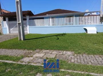 Casa · 375m² · 3 Quartos · 3 Vagas · Casa no Piçarras com Piscina