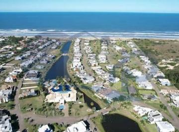 Terreno · 510m² · Terreno a venda no Condominio Horizontal Ocean Side em Torres/RS