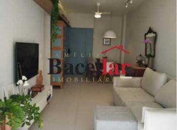 Apartamento · 70m² · 2 Quartos · Apartamento : / Residencial / Praça da Bandeira