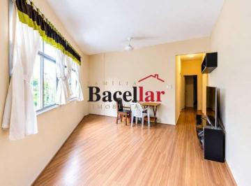 Apartamento · 102m² · 3 Quartos · 1 Vaga · Apartamento a venda na Rua José Higino. Próximo ao Metrô Uruguai, com 102 m², 3
