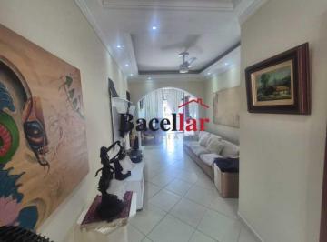 Apartamento · 170m² · 3 Quartos · Cobertura : Linear / Residencial / Tijuca