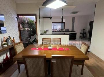 Casa · 150m² · 2 Quartos · 2 Vagas · Belíssima casa a Venda Jd Maria Luiza - Lençóis Paulista