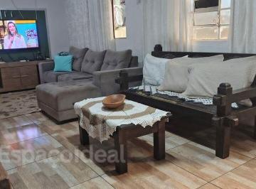 Casa · 122m² · 2 Quartos · 10 Vagas · VENDO CASA COM BARRACÃO BEM LOCALIZADO