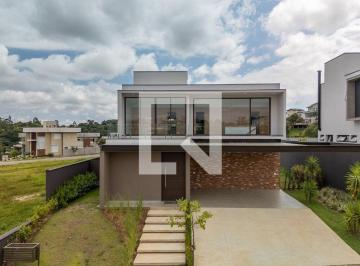 Casa · 300m² · 3 Quartos · 4 Vagas · Casa à Venda - Capela, 3 Quartos, 300 m2