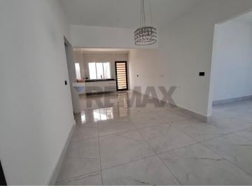 Casa · 144m² · 3 Quartos · 4 Vagas · Casa para alugar em Vila Omar de 144.00m² com 3 Quartos, 1 Suite e 4 Garagens