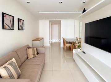 Apartamento mobiliado de 112 m, com ambientes amplos, bem distribuídos e ótima i · Apartamento Mobiliado à Venda  112 m  3 Quartos 1 Suíte  Varanda  2 Vagas  Barra da Tijuca
