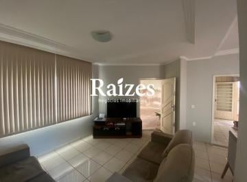 Imagem 1 · Casa para venda em Pacaembu, Uberlândia