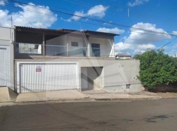 Imagem 1 · Casa para aluguel em Centro, São Sebastião do Paraíso