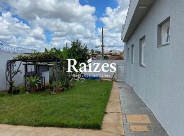 Imagem 1 · Casa para venda em Osvaldo Rezende, Uberlândia