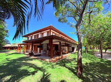 Apartamento · 135m² · 2 Quartos · 2 Vagas · Apartamento Duplex Com 2 Suítes Dentro da Vila de Praia do Forte
