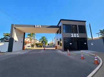 Apartamento de 3 quartos, Santa Maria · Casa de cima na quadra 101, toda reformada e móveis planejados