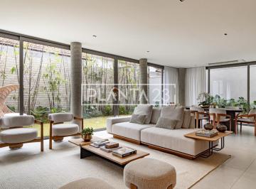 1 · Casa de condomínio com 488 m², 3 quartos sendo 3 suítes à venda no bairro Jardim Europa.