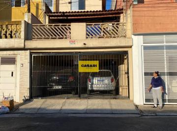 Casa · 196m² · 5 Quartos · 2 Vagas · Sobrado residencial com 5 quartos e quintal à venda no Bairro Dos Casa
